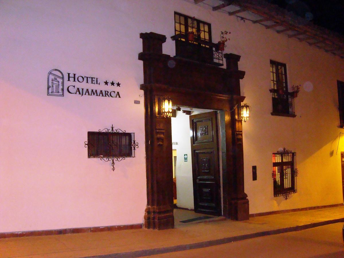 Hotel Cajamarca Bagian luar foto