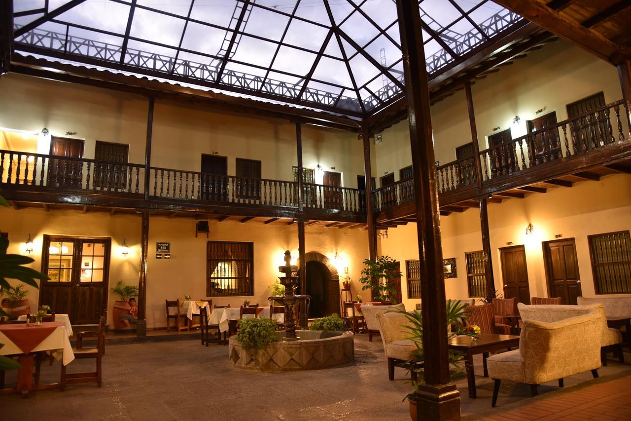 Hotel Cajamarca Bagian luar foto